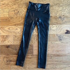 SPANXshape Faux Leather Leggings Women’s Small Black
